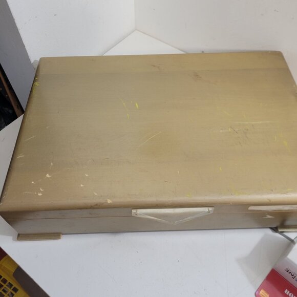 Complete 8PC Stainless Steel Flatware By LaMode Decor - Picture 5 of 7